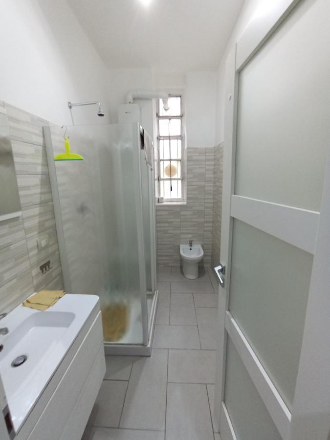 Apartamento Apartament Famagosta Milano Exterior foto